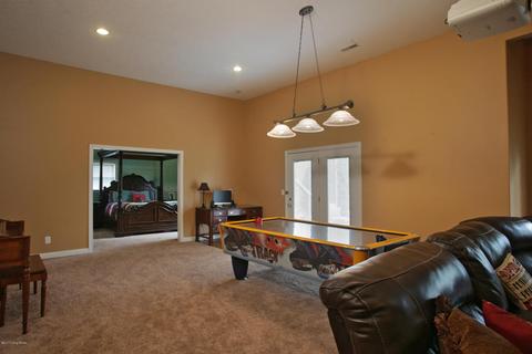 5714 S Skyline Dr, Floyds Knobs, IN 47119 photo 20