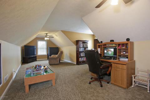 5714 S Skyline Dr, Floyds Knobs, IN 47119 photo 18
