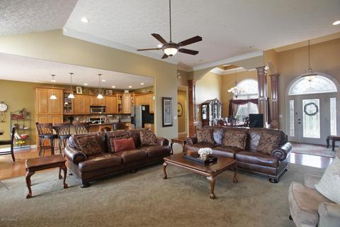 5714 S Skyline Dr, Floyds Knobs, IN 47119 photo 6