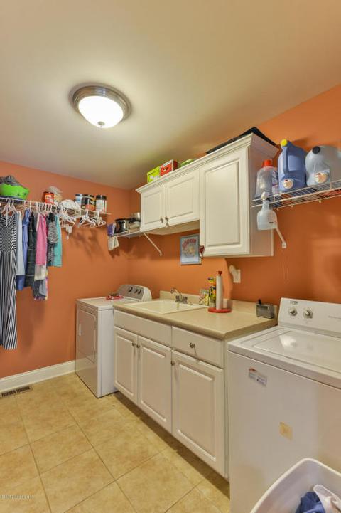 4001 Townsend Ct, Floyds Knobs, IN 47119 photo 11