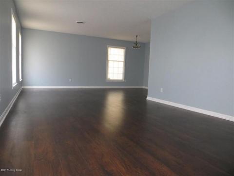 132 N Walnut St, Upton, KY 42784 photo 4
