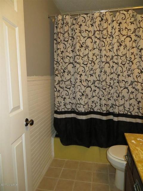 132 N Walnut St, Upton, KY 42784 photo 11