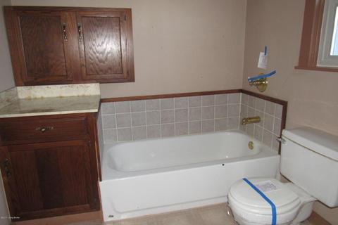 680 Grayson St, Upton, KY 42784 photo 5