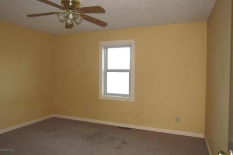 680 Grayson St, Upton, KY 42784 photo 7
