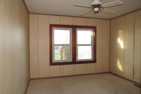680 Grayson St, Upton, KY 42784 photo 8