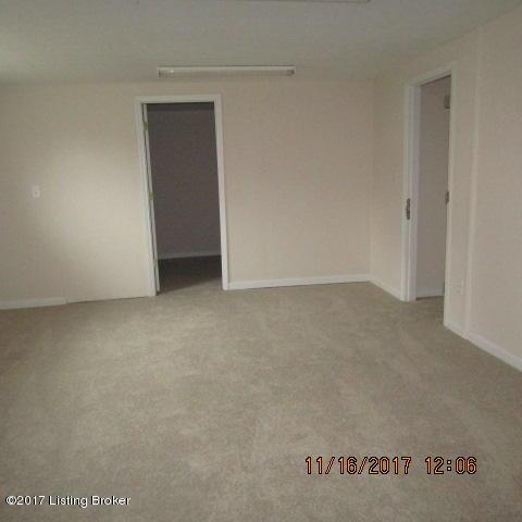 130 Smith Rd, Brooks, KY 40109 photo 2