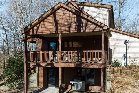 784 Waddy Rd, Waddy, KY 40076 photo 5
