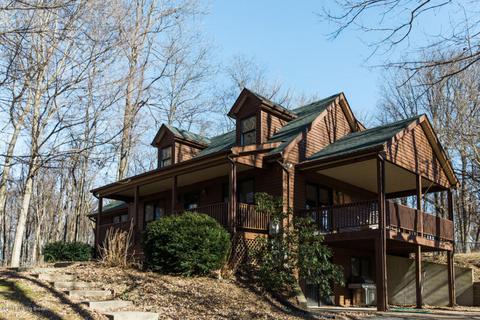 784 Waddy Rd, Waddy, KY 40076 photo 1