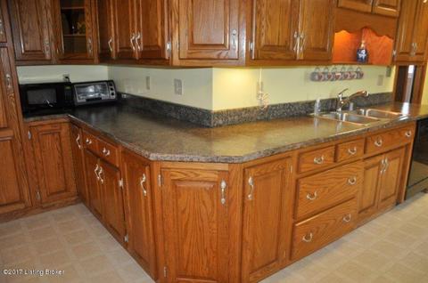 2270 Stringer Ln, Mount Washington, KY 40047 photo 5