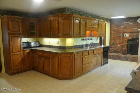 2270 Stringer Ln, Mount Washington, KY 40047 photo 4