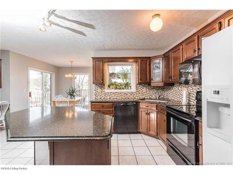 3005 Evanna Ct, Floyds Knobs, IN 47119 photo 13