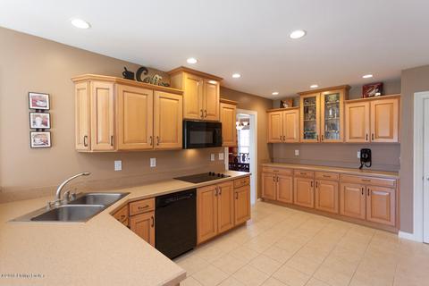 4002 Limerick Cv, Buckner, KY 40010 photo 10