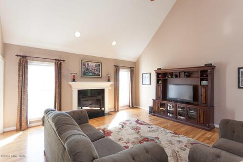 4002 Limerick Cv, Buckner, KY 40010 photo 3