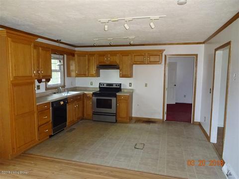 1552 Beech St, Radcliff, KY 40160 photo 6