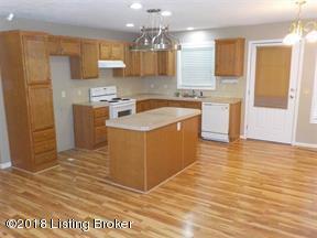 110 Apache Ct, Bloomfield, KY 40008 photo 3
