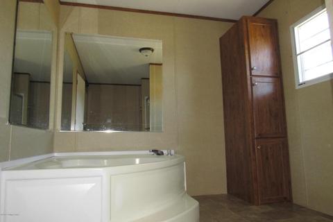 353 St Clair Ln, Webster, KY 40176 photo 3
