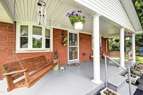 5114 Duffy Rd, Floyds Knobs, IN 47119 photo 3