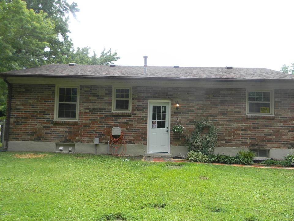  9218 Pagoda Dr, Louisville, KY 40229 photo 15