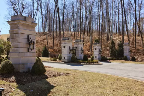2025 Cote De Chambord, Floyds Knobs, IN 47119 photo 7