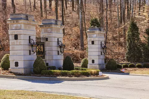 2025 Cote De Chambord, Floyds Knobs, IN 47119 photo 8