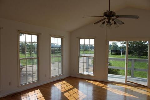 159 L Esprit Farm Pkwy, Pendleton, KY 40055 photo 16