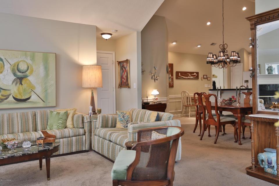  300 Kilderry Way, Louisville, KY 40245 photo 6