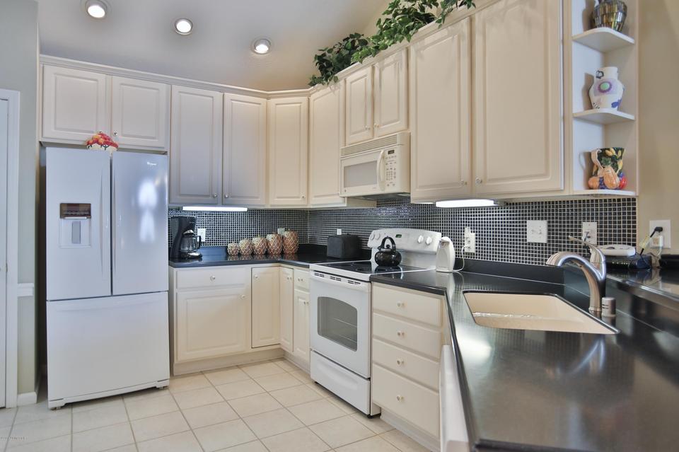  300 Kilderry Way, Louisville, KY 40245 photo 10