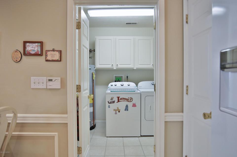  300 Kilderry Way, Louisville, KY 40245 photo 9