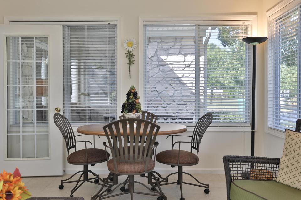  300 Kilderry Way, Louisville, KY 40245 photo 13