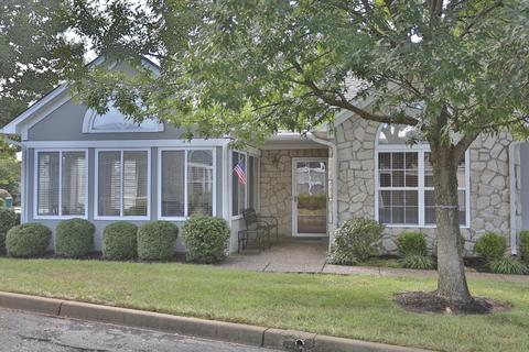 300 Kilderry Way, Louisville, KY 40245