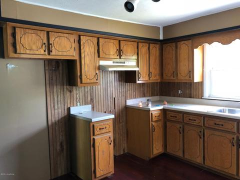303 J Carroll Rd, Bee Spring, KY 42207 photo 9