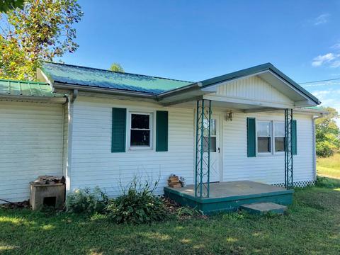 303 J Carroll Rd, Bee Spring, KY 42207 photo 2