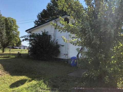 303 J Carroll Rd, Bee Spring, KY 42207 photo 24