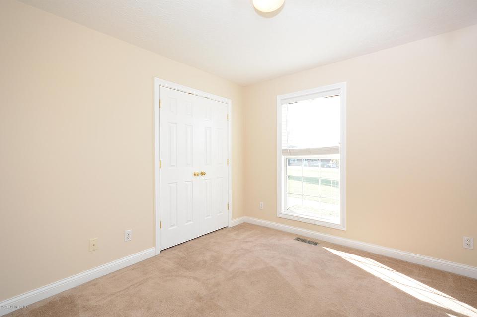  254 Summer Place Dr, Taylorsville, KY 40071 photo 16