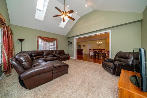 8510 Starlight Rd, Floyds Knobs, IN 47119 photo 9