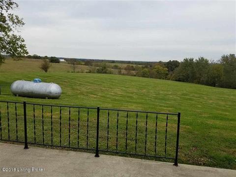 8770 Bloomfield Rd, Springfield, KY 40069 photo 8
