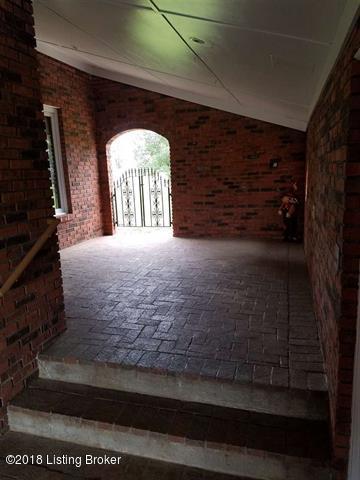 8770 Bloomfield Rd, Springfield, KY 40069 photo 4