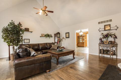 388 Bart Smith Rd, Smithfield, KY 40068 photo 5