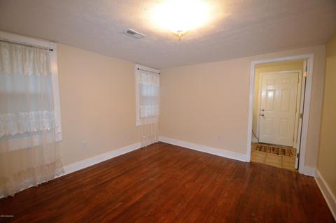 409 Smith St, Radcliff, KY 40160 photo 14