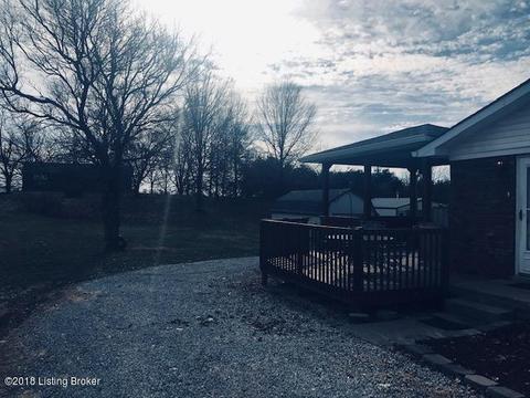 371 Mccormack Rd, Waddy, KY 40076 photo 4