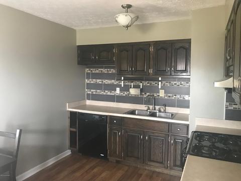 371 Mccormack Rd, Waddy, KY 40076 photo 5