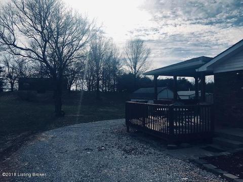 371 Mccormack Rd, Waddy, KY 40076 photo 3