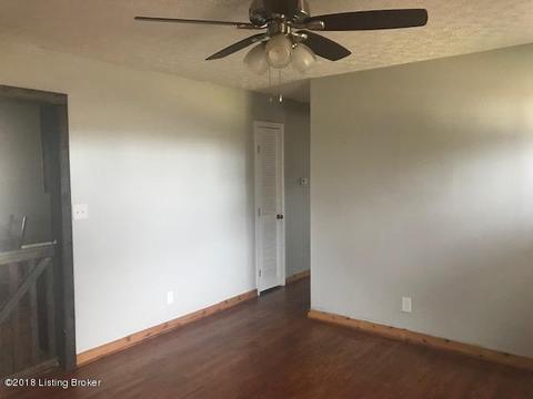 371 Mccormack Rd, Waddy, KY 40076 photo 10
