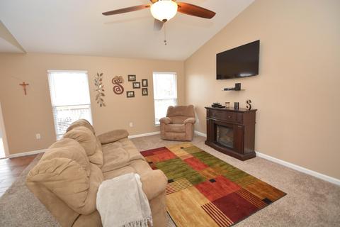 66 Oby Dr, Independence, KY 41051 photo 2