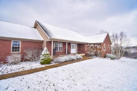 355 Graves Dr, Smithfield, KY 40068 photo 2
