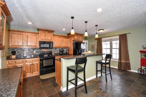355 Graves Dr, Smithfield, KY 40068 photo 10