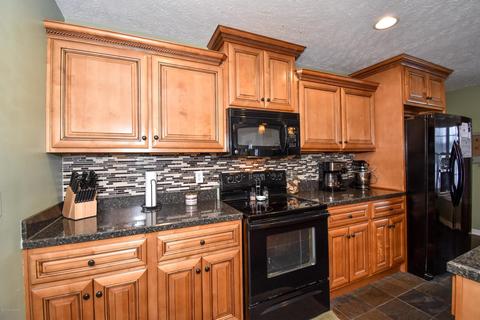 355 Graves Dr, Smithfield, KY 40068 photo 12