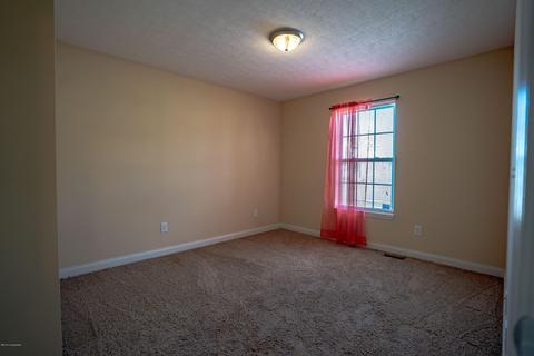 104 Ruby Ct, Radcliff, KY 40160 photo 24