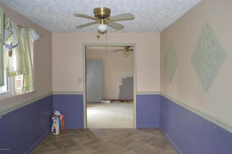 876 Wolfpen Rd, Pendleton, KY 40055 photo 5