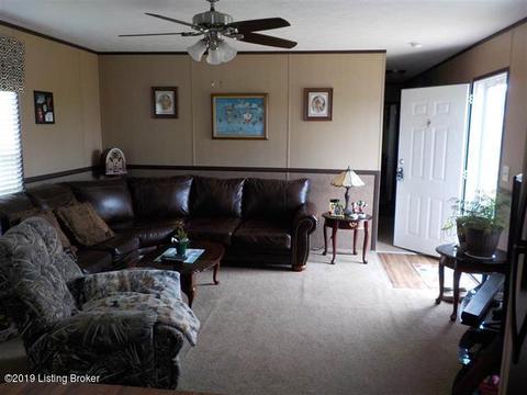 812 Kirsch Ln, Springfield, KY 40069 photo 16